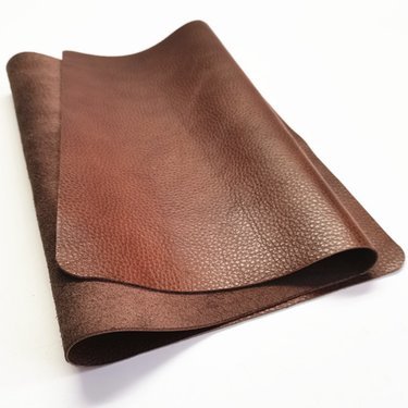 匠心传承与创新并行 湖南省永州凯峰皮革制品有限公司的发展之路